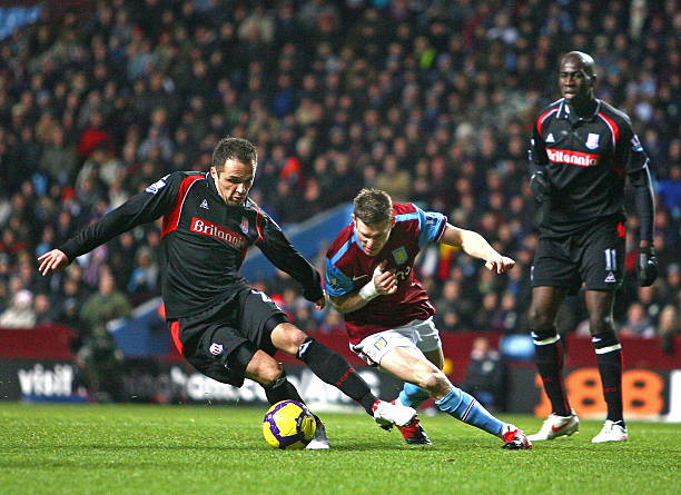 不仅强调了 不仅强调了